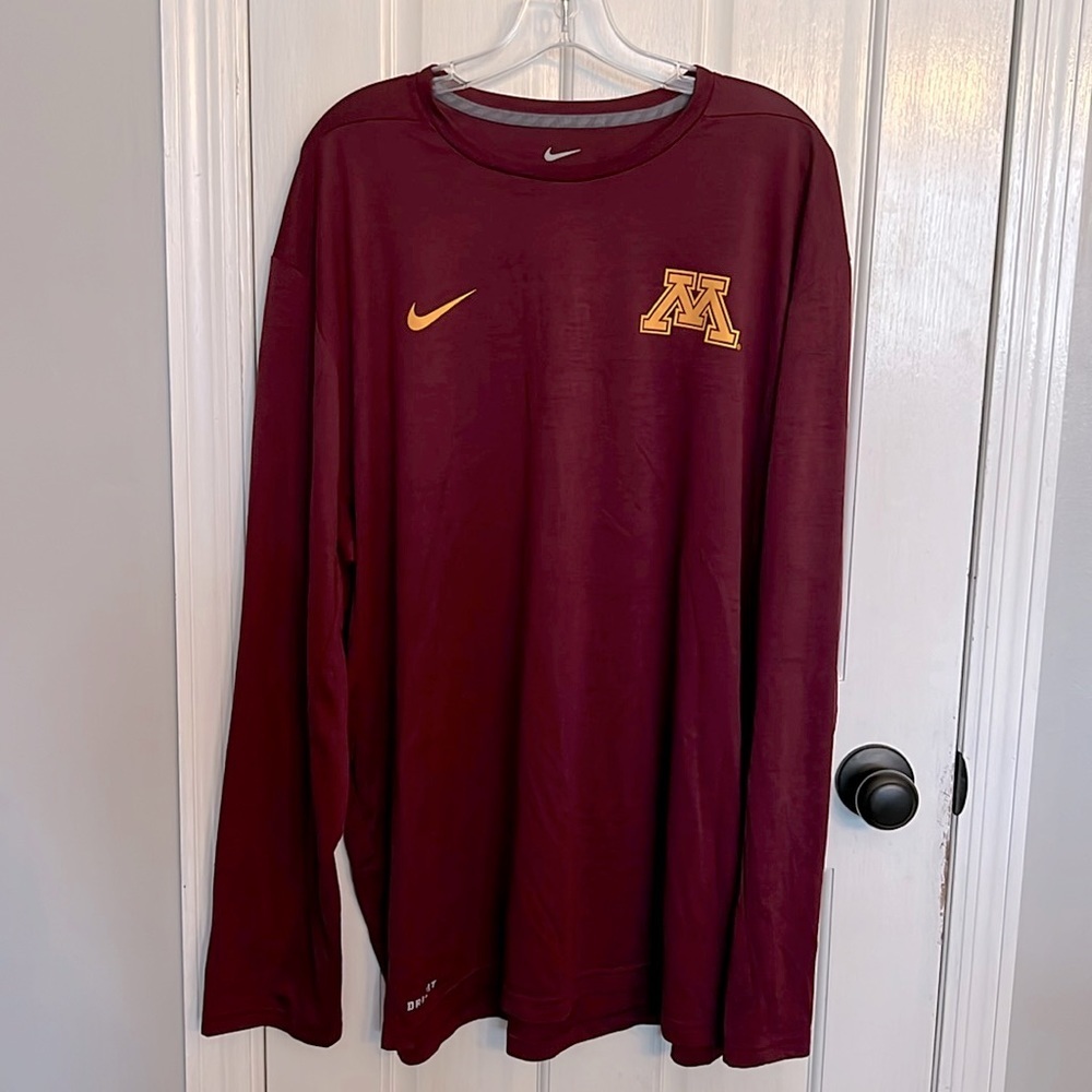 Nike men’s dri fit Minnesota Gophers long sleeve tee 3xl